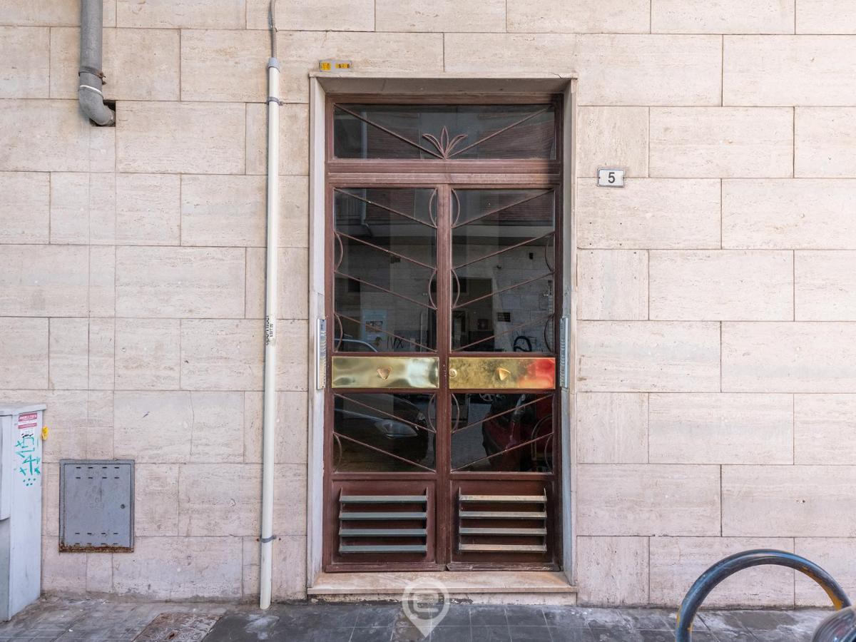 Harbor View Apartment Cagliari Luaran gambar