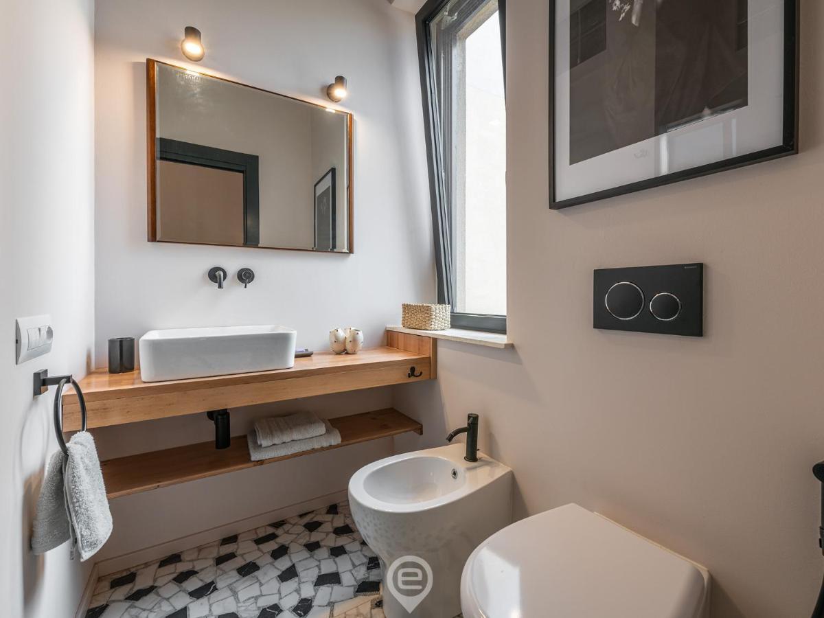 Harbor View Apartment Cagliari Luaran gambar